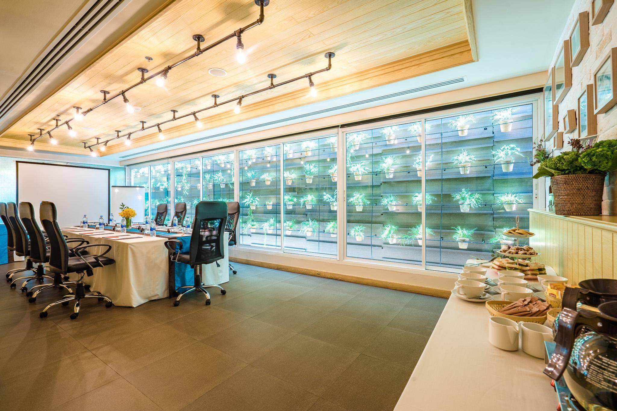 Hotel Citrus Sukhumvit 11 By Compass Hospitality Bangkok