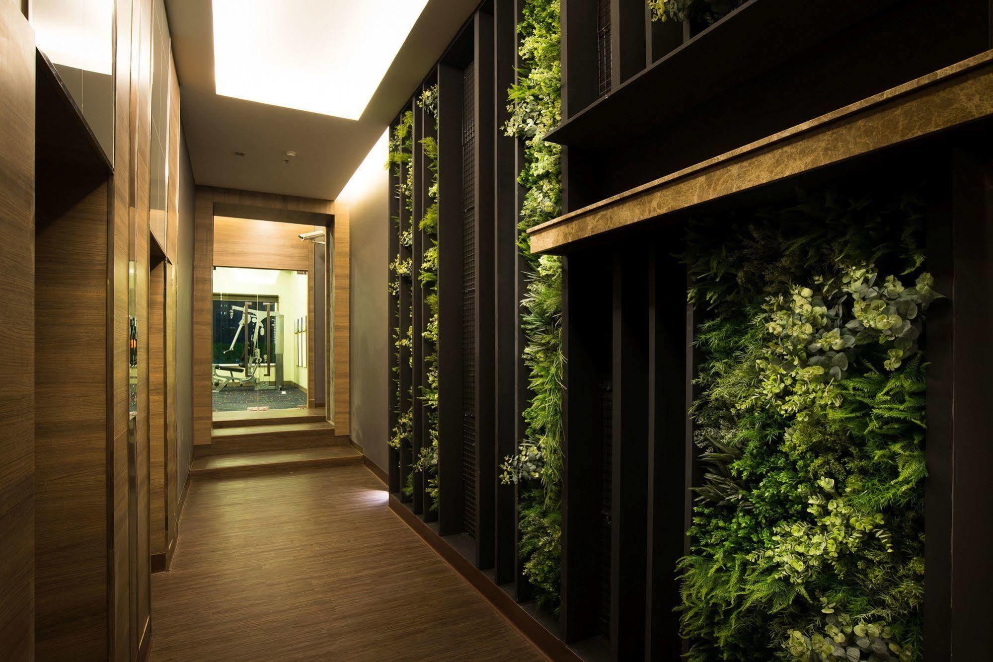 Citrus Sukhumvit 11 By Compass Hospitality Hotel Bangkok